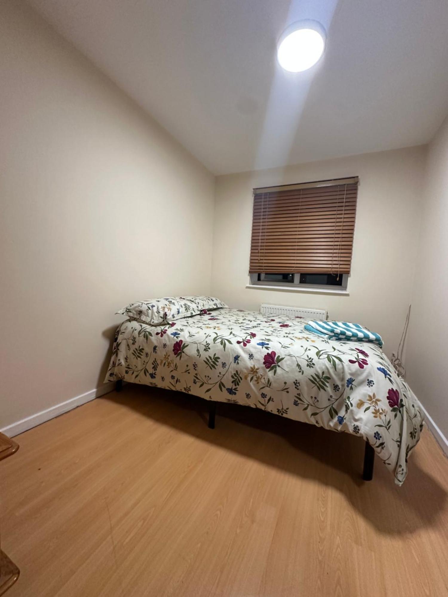 Nice Double Room In Heart Of Londýn Exteriér fotografie